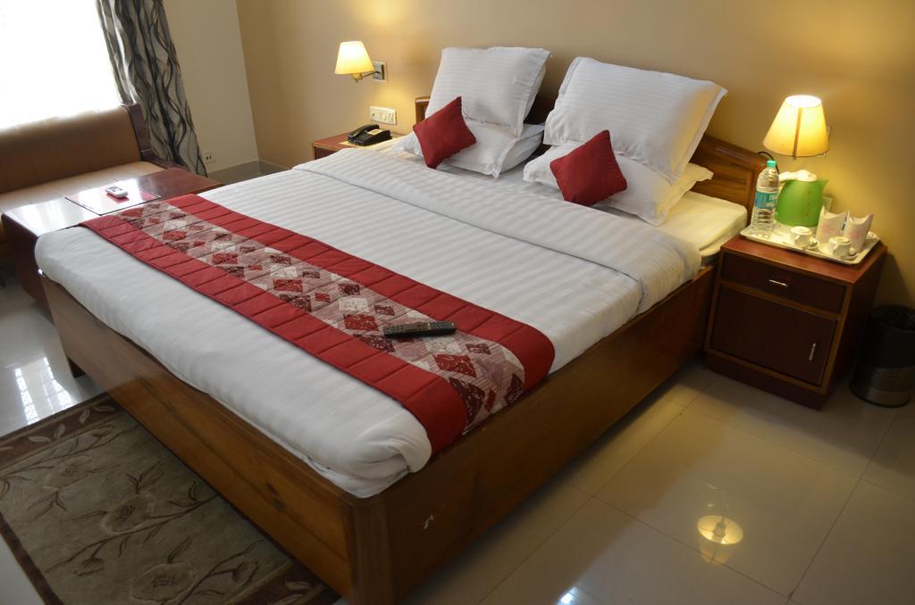 Hotel Rajdhani Regency Guwahati Quarto foto